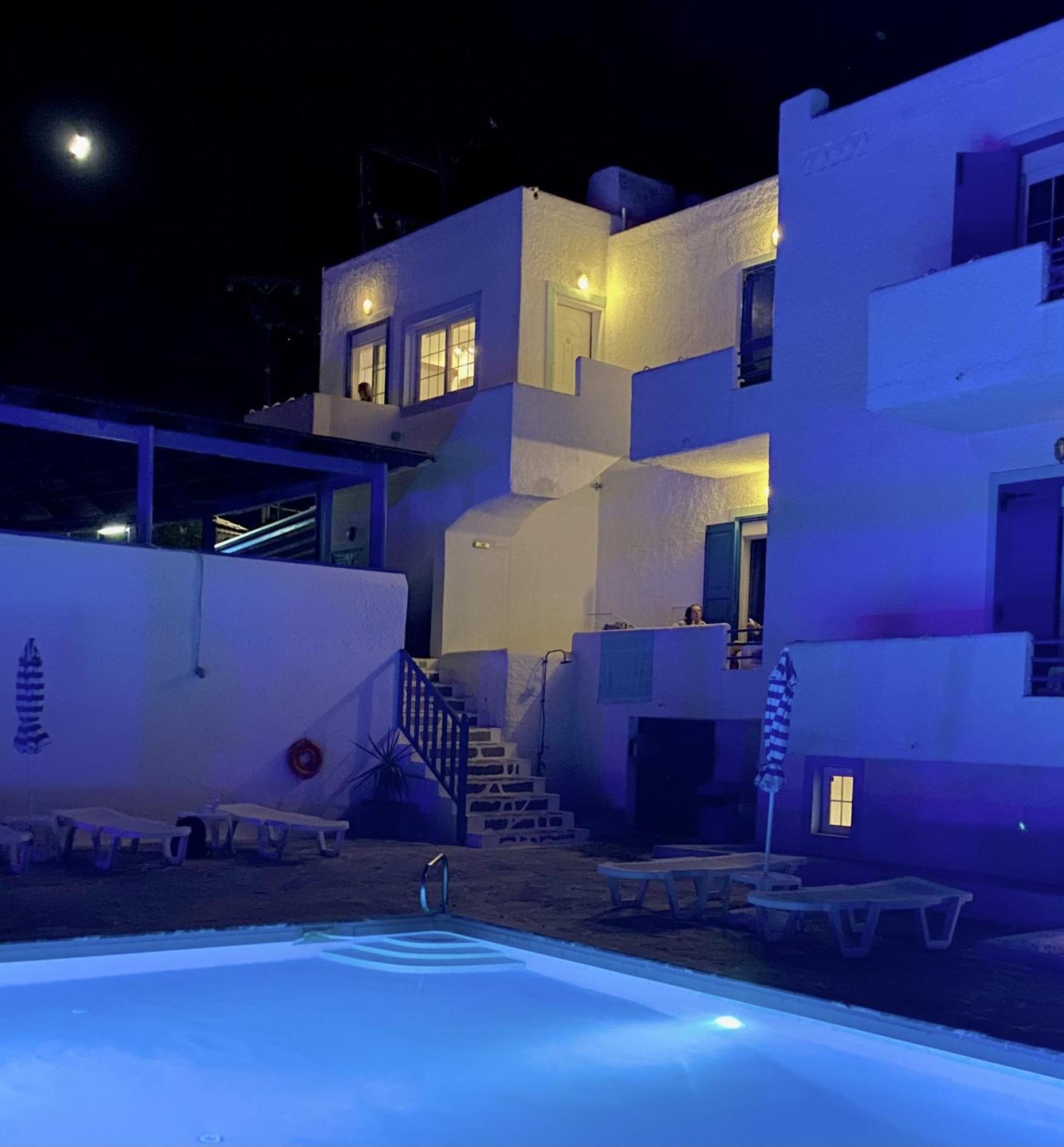 Vagia  Blue Dolphin Studios And Apartment מראה חיצוני תמונה